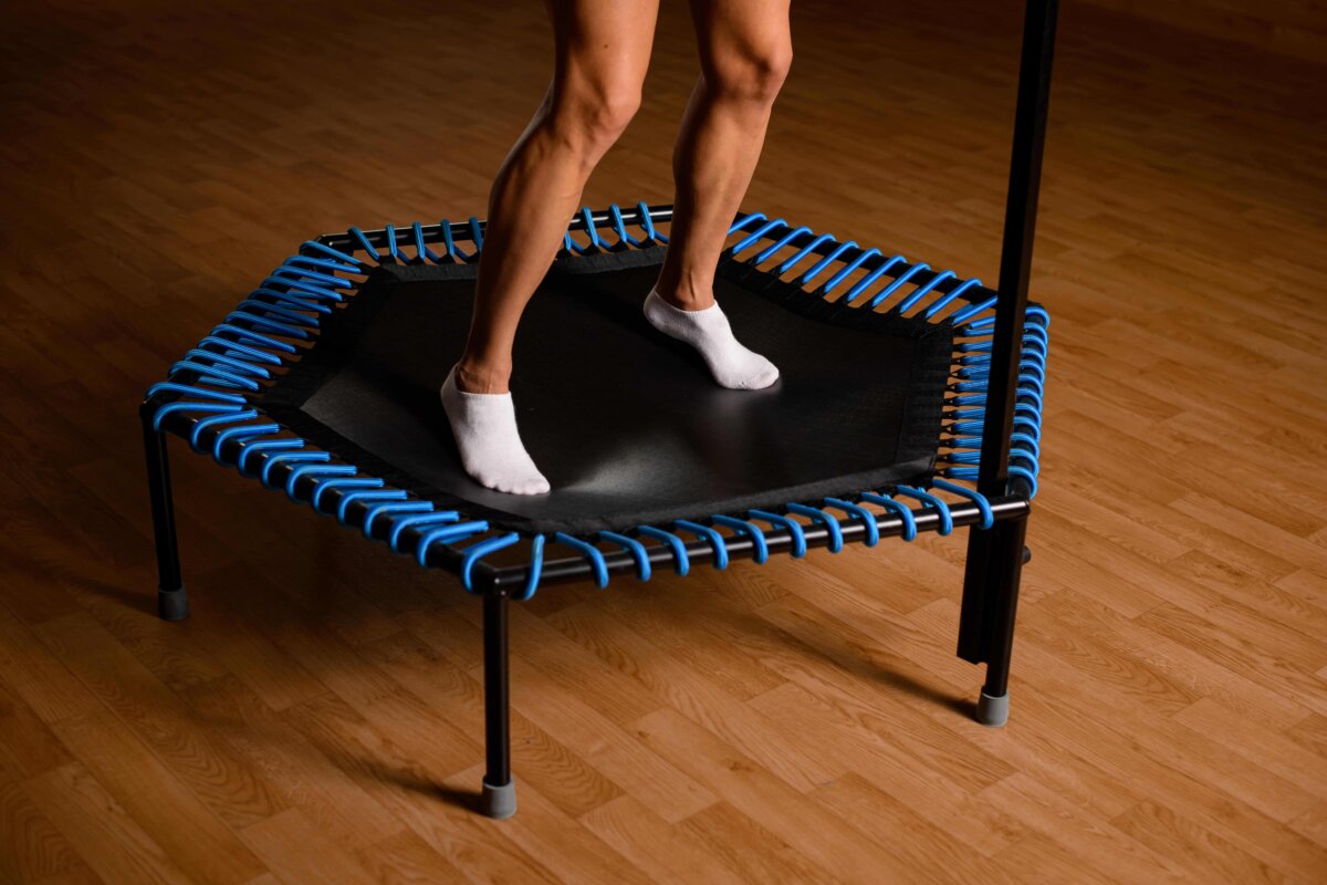 ćwiczenia Na Trampolinie