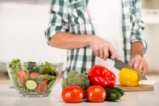 Jak budować masę na diecie wegańskiej? Trening, dieta, suplementacja
