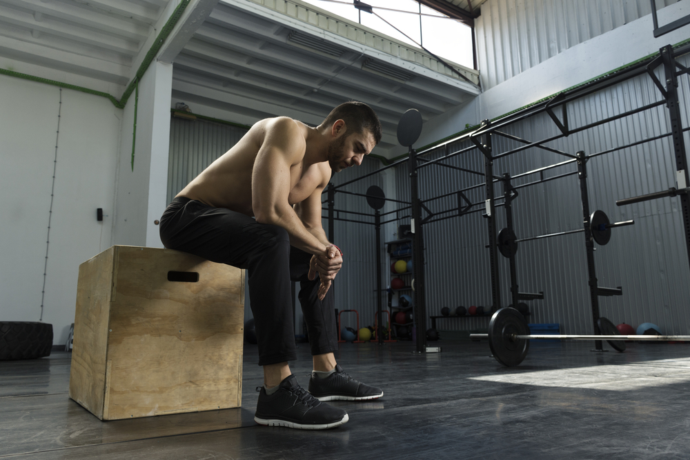 Box Squat Skrzynia Mężczyzna Po Treningu